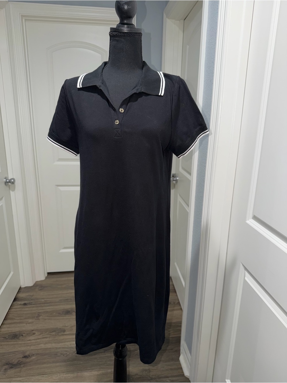 Jones New York Black Polo Midi Dress with White Trim size small